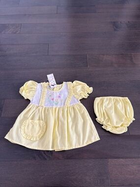 NWT Vintage ICZ Baby Girl Outfit Yellow Dress Set Embroidered Flowers Floral